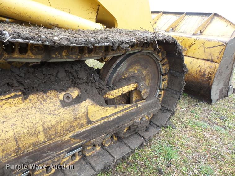 image for item J1519 1997 Caterpillar 953C track loader