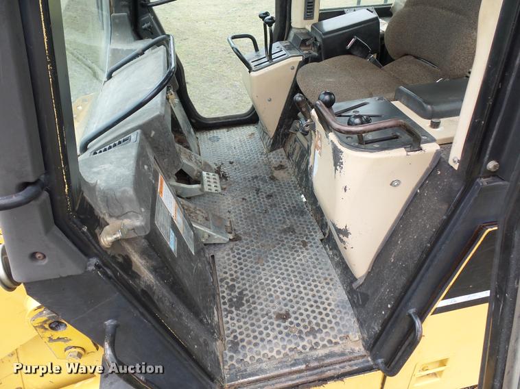 image for item J1519 1997 Caterpillar 953C track loader