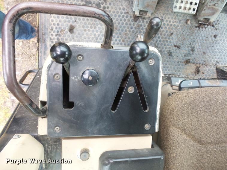 image for item J1519 1997 Caterpillar 953C track loader