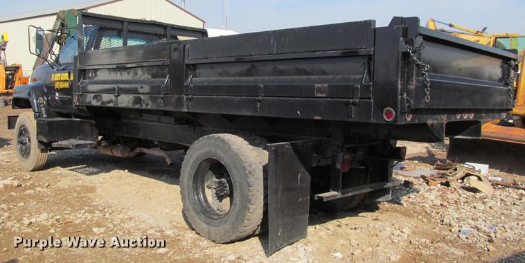 image for item J2599 1992 Chevrolet Kodiak dump truck