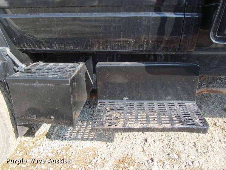 image for item J2599 1992 Chevrolet Kodiak dump truck