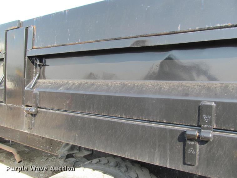 image for item J2599 1992 Chevrolet Kodiak dump truck