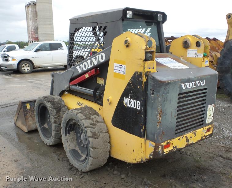 image for item J8647 Volvo MC80B skid steer