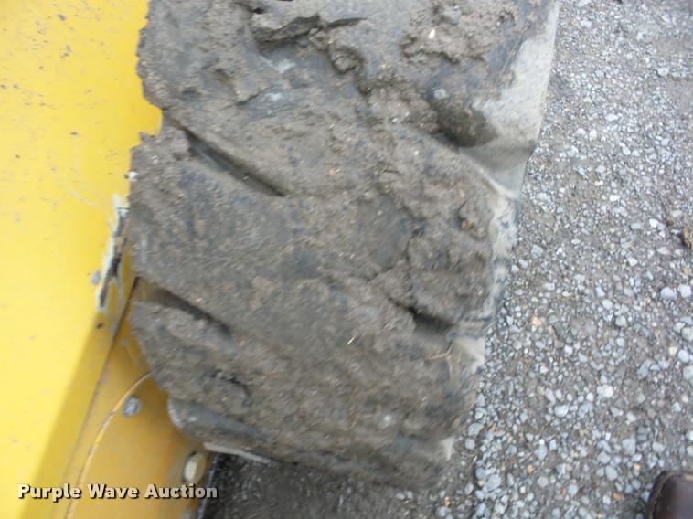 image for item J8647 Volvo MC80B skid steer