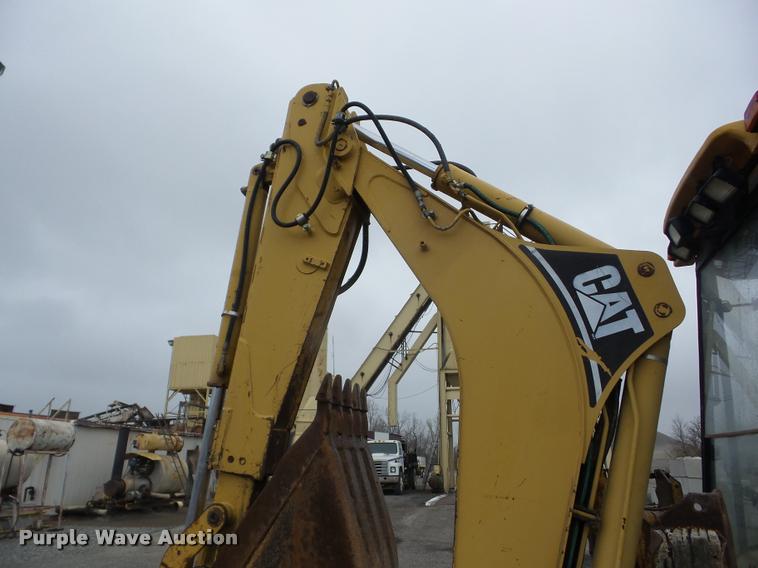 image for item J8651 1998 Caterpillar 416C backhoe