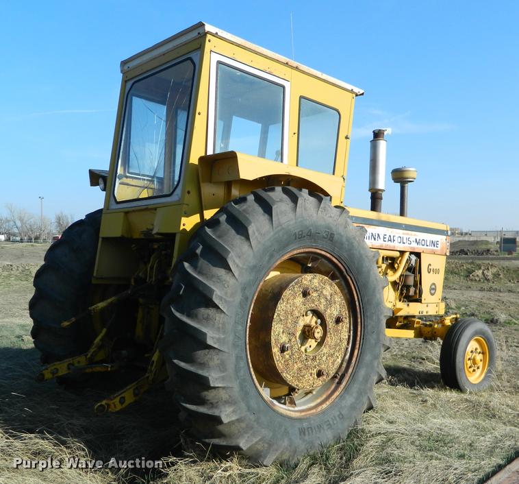 image for item K2693 Minneapolis Moline G900 tractor
