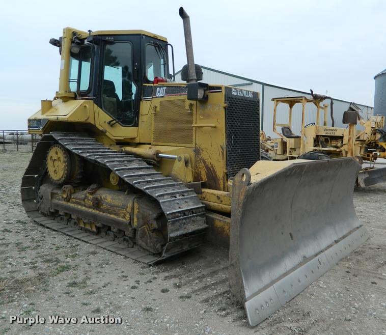 image for item K2699 2002 Caterpillar D6M XL series dozer