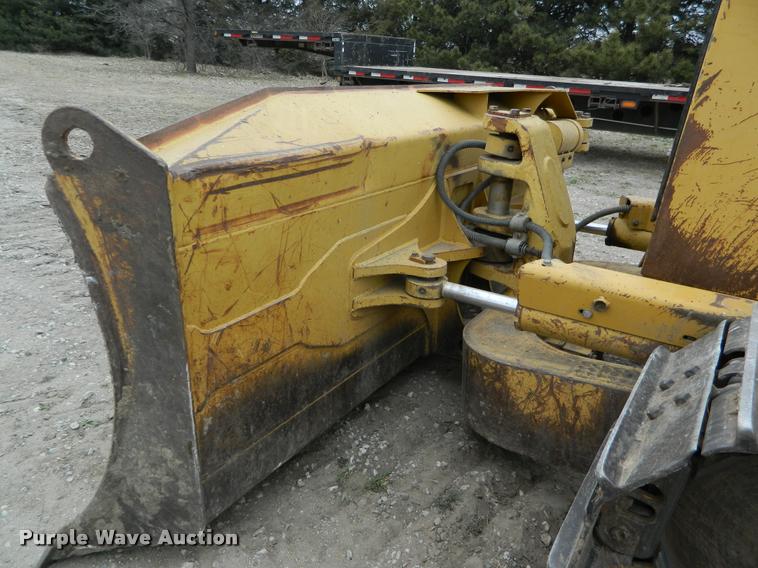 image for item K2699 2002 Caterpillar D6M XL series dozer