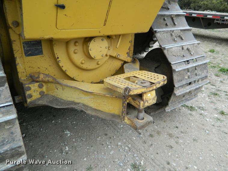 image for item K2699 2002 Caterpillar D6M XL series dozer