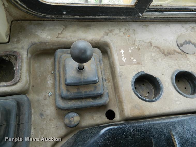 image for item K2699 2002 Caterpillar D6M XL series dozer