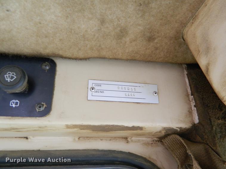 image for item K2699 2002 Caterpillar D6M XL series dozer