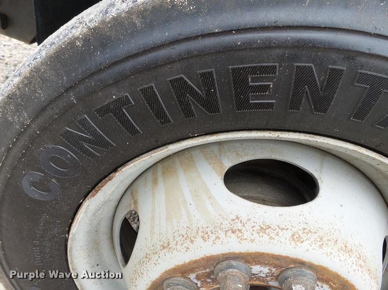 image for item K3293 2009 Dodge Ram 5500 bucket truck