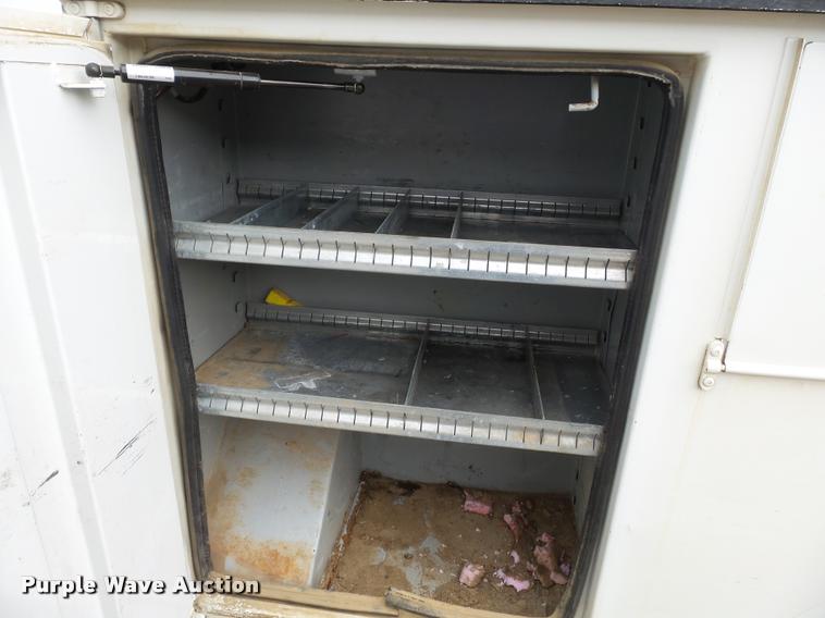 image for item K3293 2009 Dodge Ram 5500 bucket truck