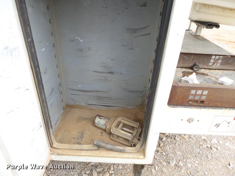 image for item K3293 2009 Dodge Ram 5500 bucket truck