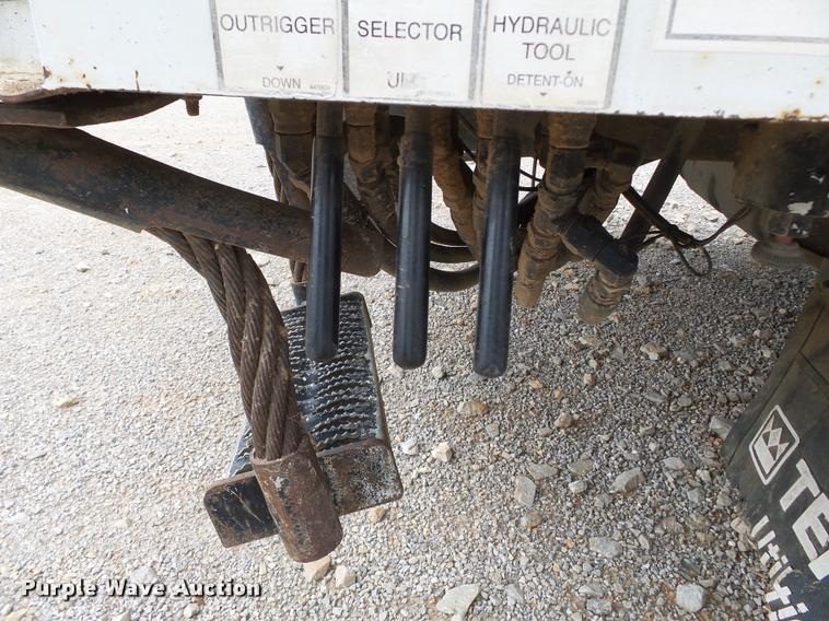 image for item K3293 2009 Dodge Ram 5500 bucket truck