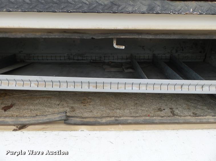 image for item K3293 2009 Dodge Ram 5500 bucket truck