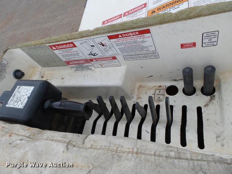 image for item K3293 2009 Dodge Ram 5500 bucket truck