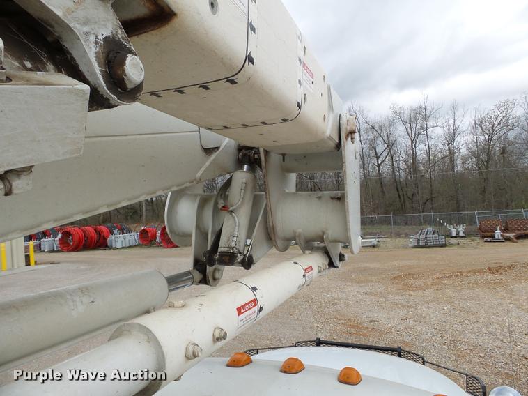 image for item K3293 2009 Dodge Ram 5500 bucket truck