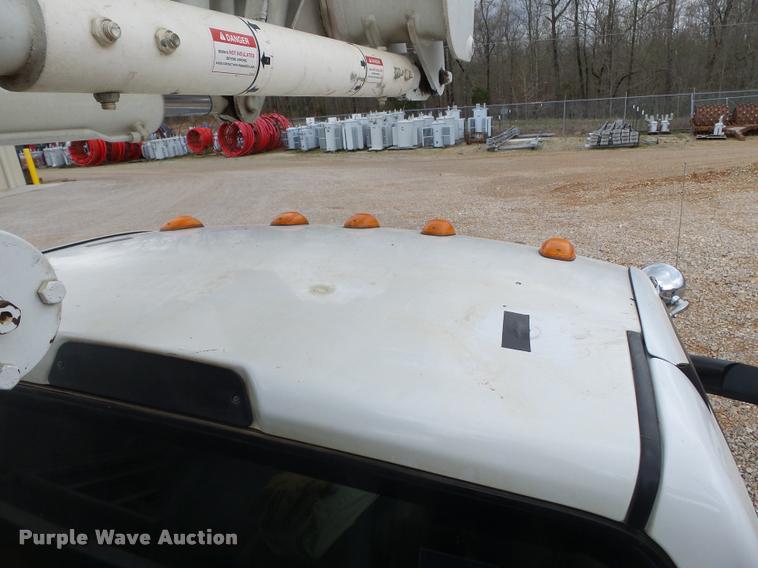 image for item K3293 2009 Dodge Ram 5500 bucket truck