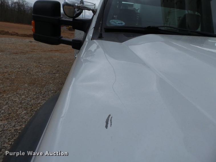 image for item K3294 2011 Ford F550 bucket truck