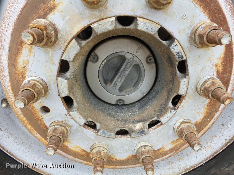 image for item K3294 2011 Ford F550 bucket truck