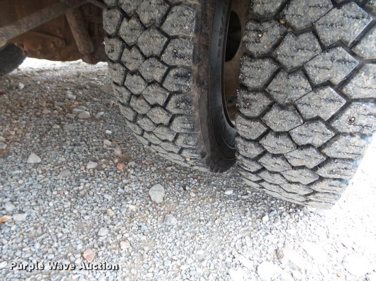 image for item K3294 2011 Ford F550 bucket truck