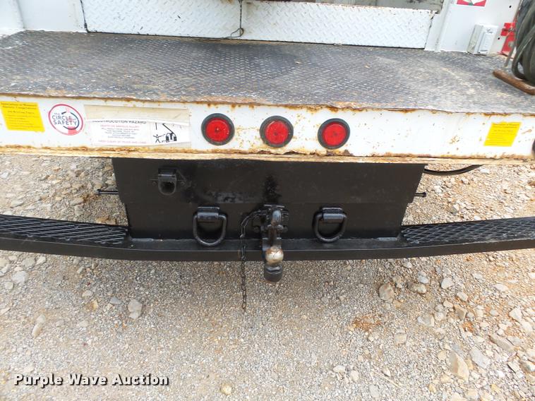 image for item K3294 2011 Ford F550 bucket truck