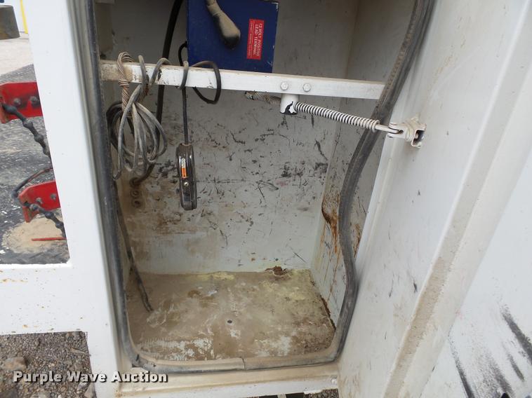 image for item K3294 2011 Ford F550 bucket truck