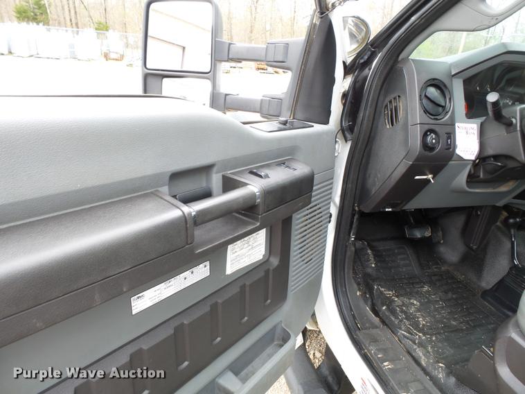 image for item K3294 2011 Ford F550 bucket truck