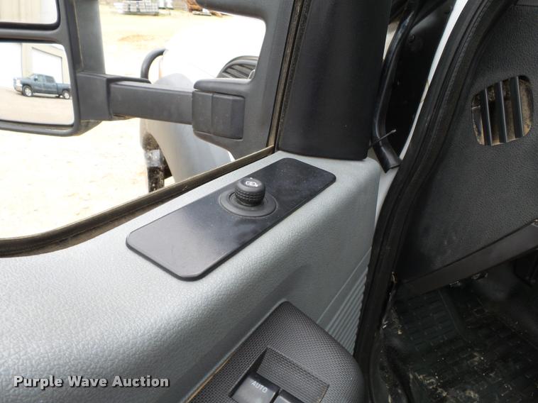 image for item K3294 2011 Ford F550 bucket truck