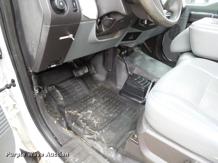 image for item K3294 2011 Ford F550 bucket truck