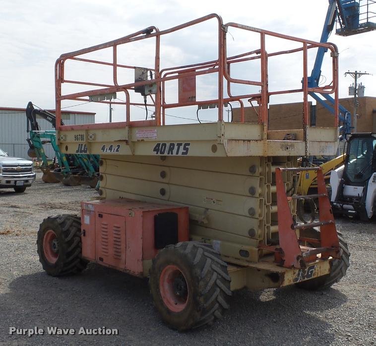image for item K3305 2001 JLG 40RTS scissor lift