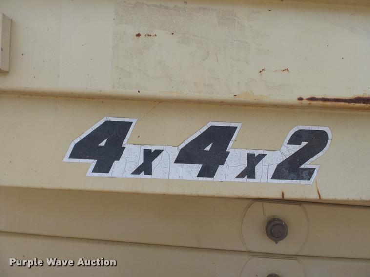 image for item K3305 2001 JLG 40RTS scissor lift