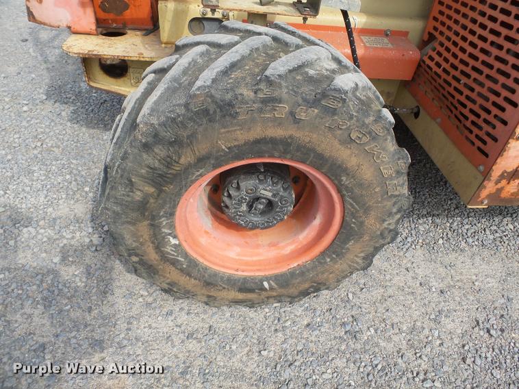 image for item K3305 2001 JLG 40RTS scissor lift