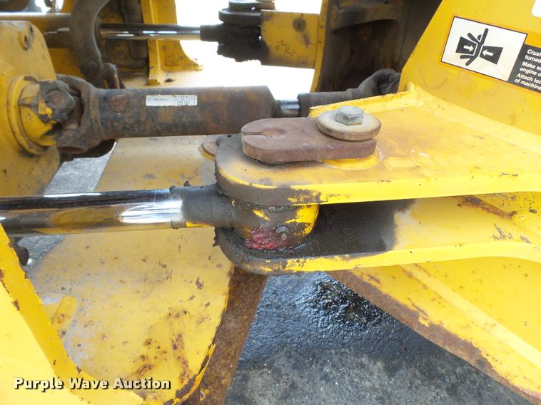 image for item K3307 2004 John Deere 624J wheel loader