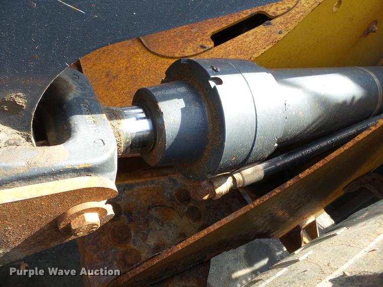 image for item K3307 2004 John Deere 624J wheel loader