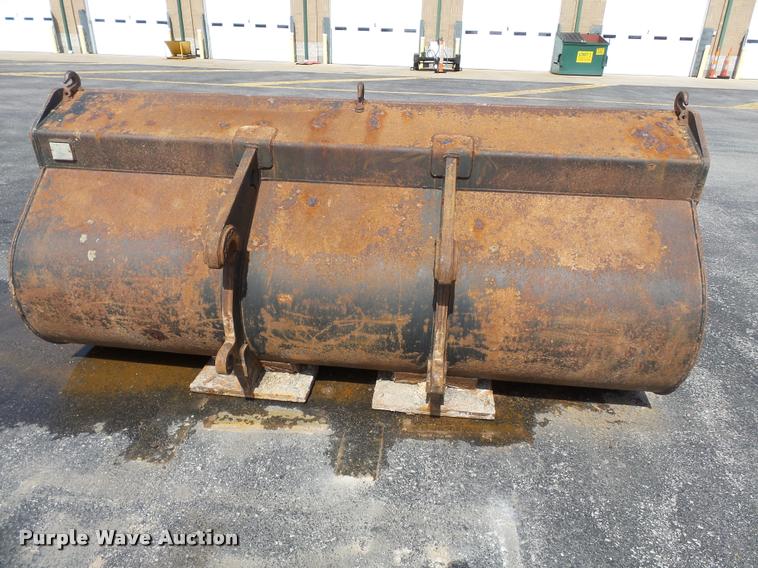 image for item K3307 2004 John Deere 624J wheel loader