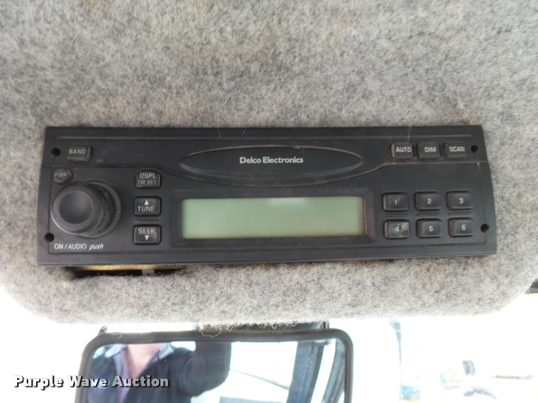 image for item K3307 2004 John Deere 624J wheel loader