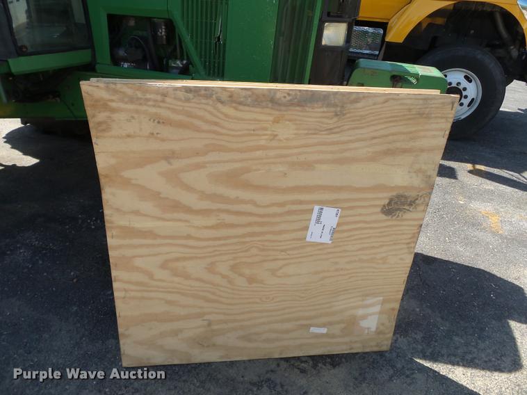 image for item K3307 2004 John Deere 624J wheel loader