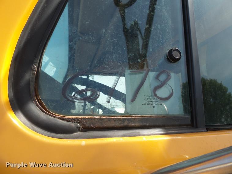 image for item K3308 2002 International 2554 dump truck