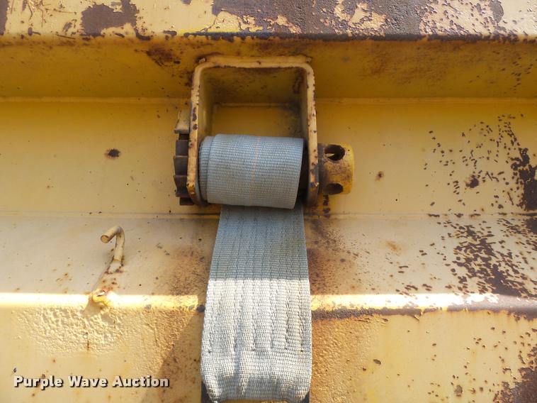 image for item K3308 2002 International 2554 dump truck