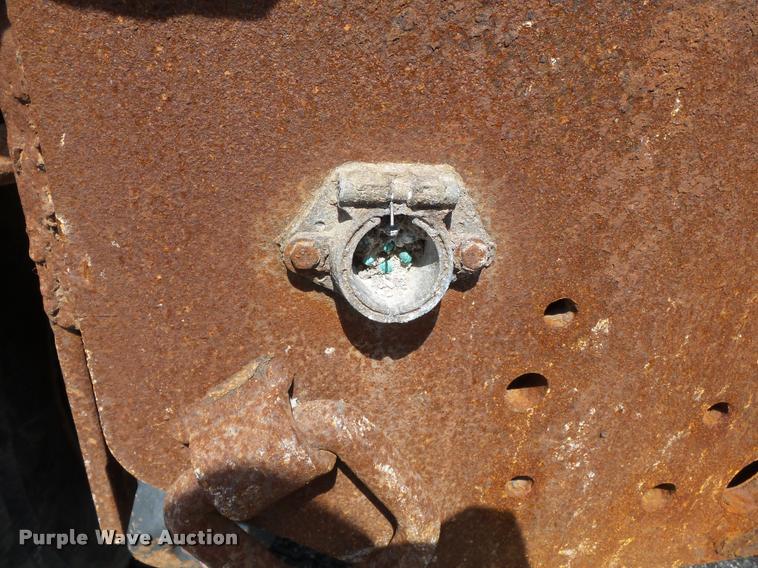 image for item K3308 2002 International 2554 dump truck