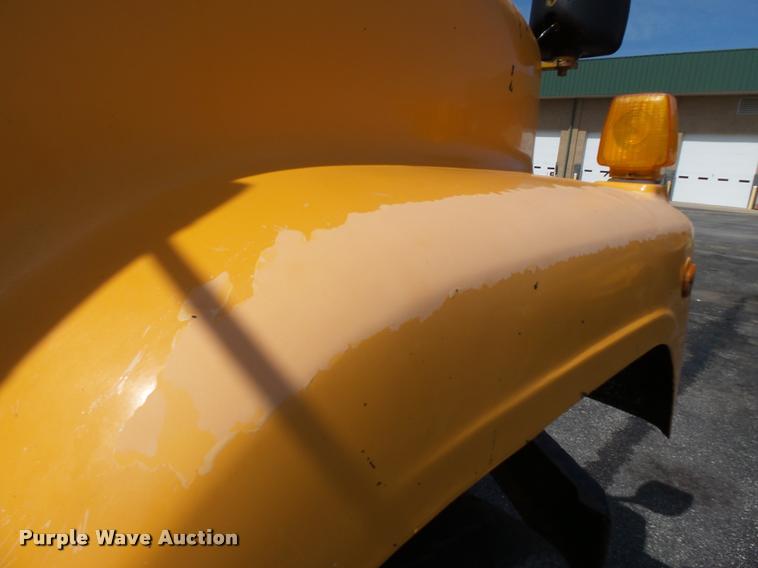 image for item K3308 2002 International 2554 dump truck