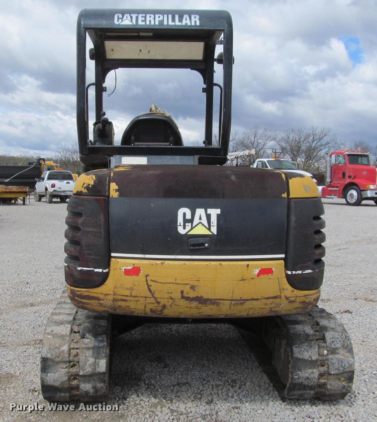 image for item K4945 2002 Caterpillar 304.5 compact excavator