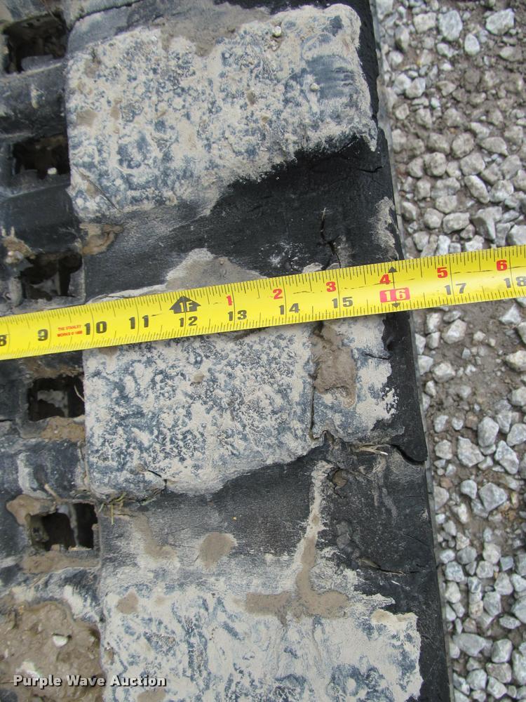 image for item K4945 2002 Caterpillar 304.5 compact excavator