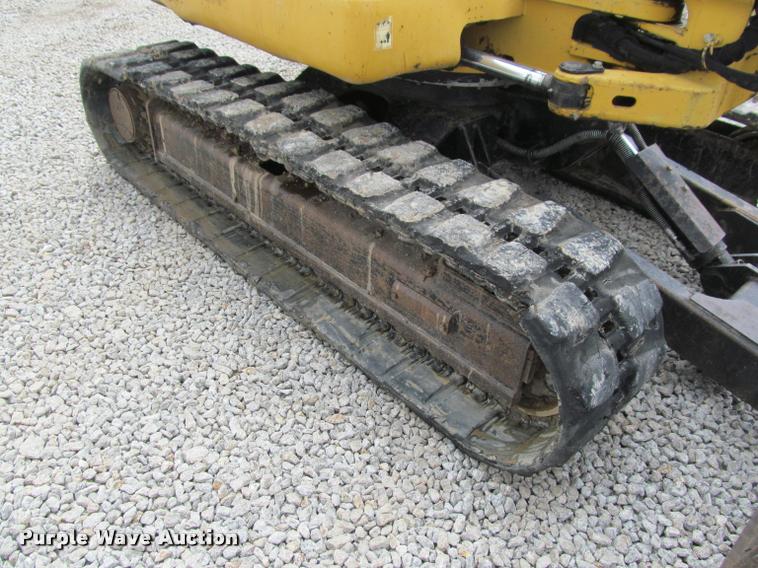image for item K4945 2002 Caterpillar 304.5 compact excavator