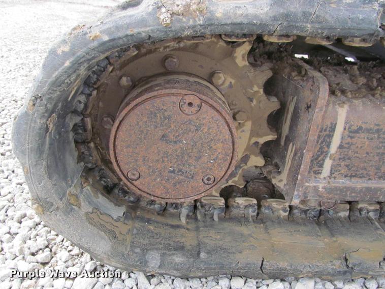 image for item K4945 2002 Caterpillar 304.5 compact excavator