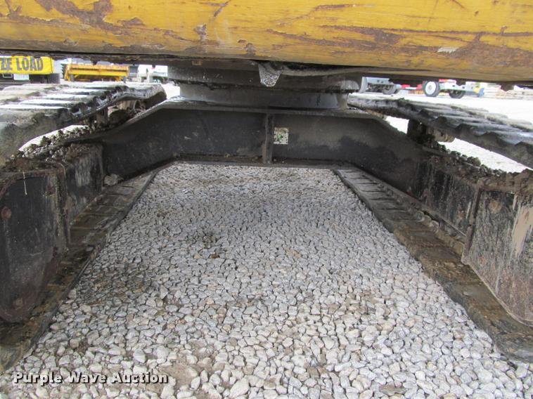 image for item K4945 2002 Caterpillar 304.5 compact excavator