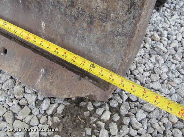 image for item K4945 2002 Caterpillar 304.5 compact excavator