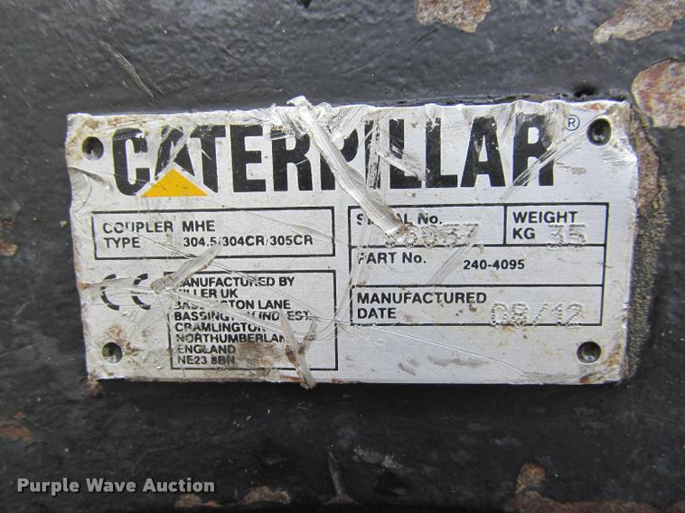 image for item K4945 2002 Caterpillar 304.5 compact excavator